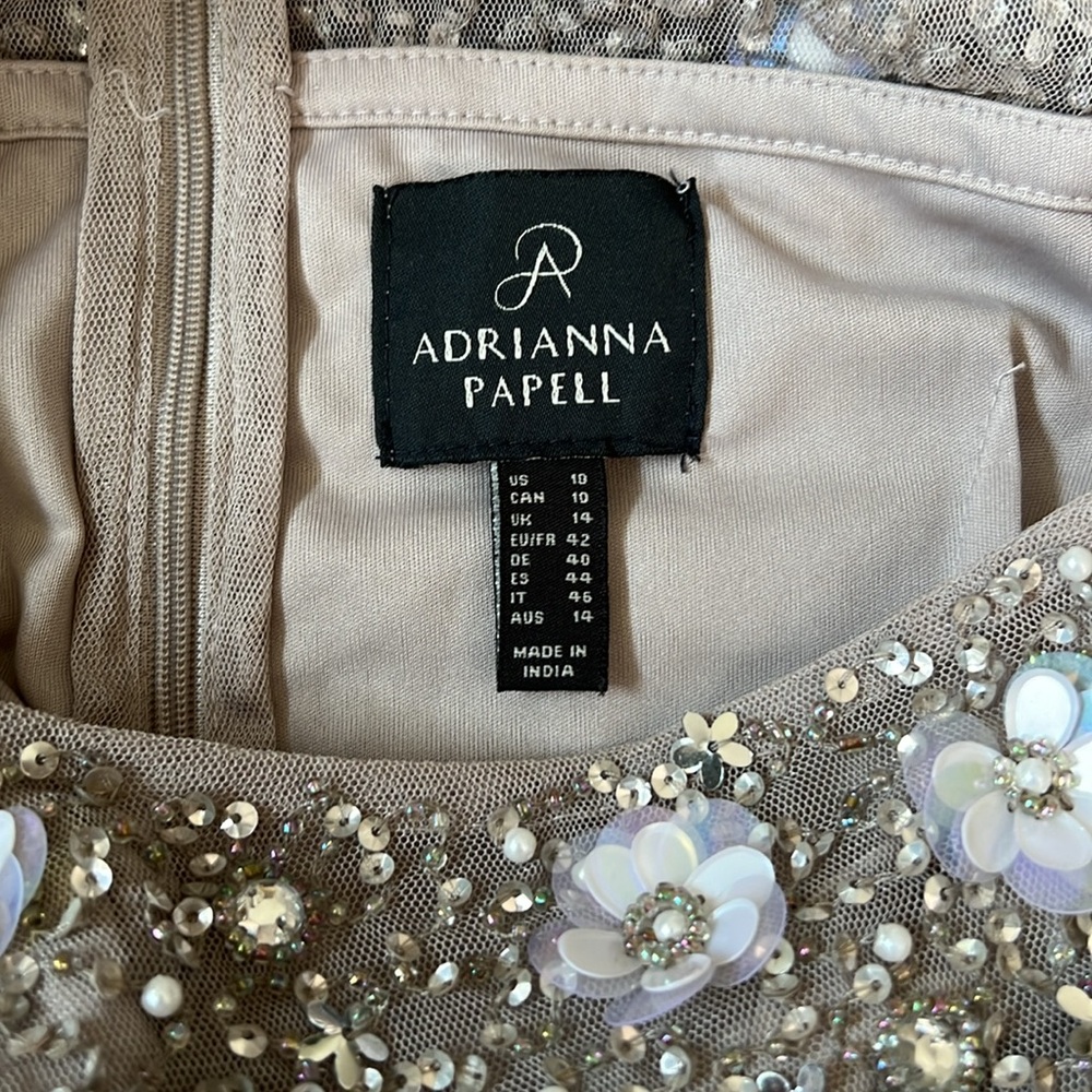 EUC Gorgeous Adrianna Papell Dress Gown - Picture 7 of 7